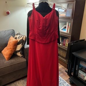Alfred Angelo 6628 Claret Formal Gown 14 with Red Bsg snd Gloves